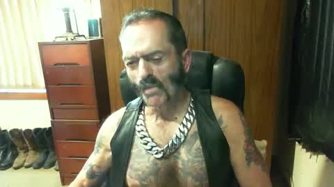 leathergreaser online show from March 6, 2025, 2:19 am