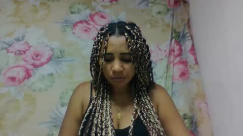 leatiana online show from March 2, 2026, 12:45 pm