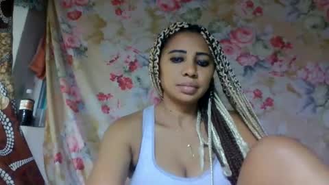 leatianaa online show from June 5, 2026, 8:09 am