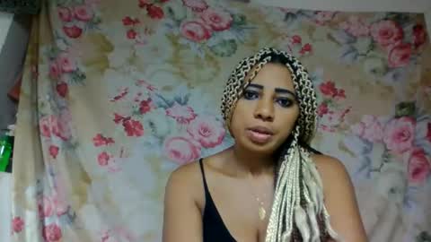 leatianaa online show from June 7, 2026, 10:02 pm