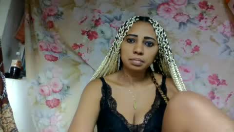 leatianaa online show from June 19, 2026, 9:24 am