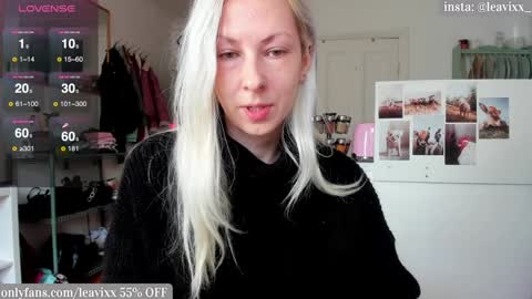 LeaVixx online show from December 18, 2024, 10:08 am