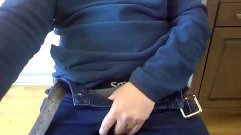 lecurieux75 online show from March 7, 2025, 6:11 pm