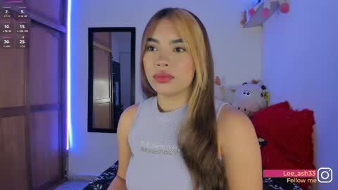 Snapshot of lee_ash chatting on May 23, 2026, 4:18 am Ashley online show from May 23, 2026, 4:18 am