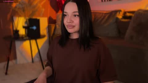 Amelie online show from April 19, 2026, 3:22 pm