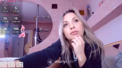 Snapshot of leelooxxx chatting on December 14, 2024, 10:34 am Mens Sweetheart online show from December 14, 2024, 10:34 am