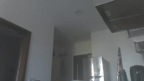 leeminhao online show from February 15, 2025, 1:53 am