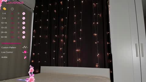 Emily  pvt open ONLY WITH EXTRA TIPS online show from December 24, 2024, 6:22 am