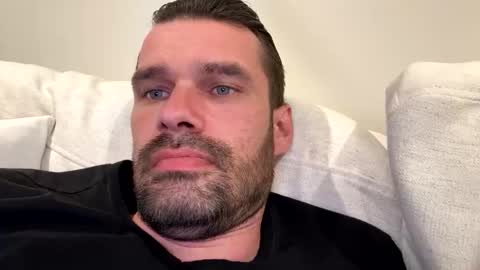 leexxx_69 online show from November 12, 2025, 12:22 am