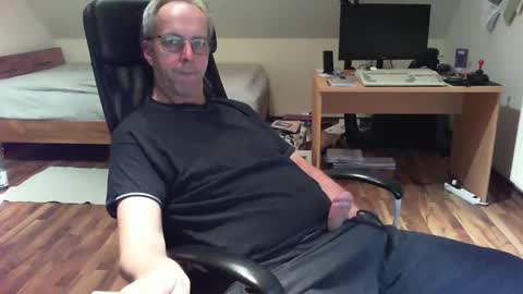 Dave online show from December 3, 2024, 4:28 pm