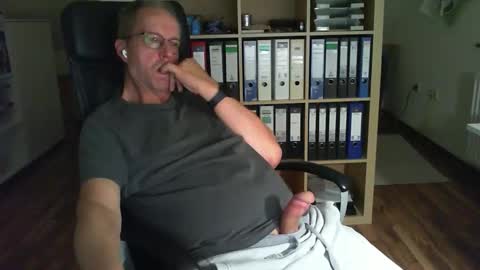 Dave online show from September 23, 2025, 9:51 pm