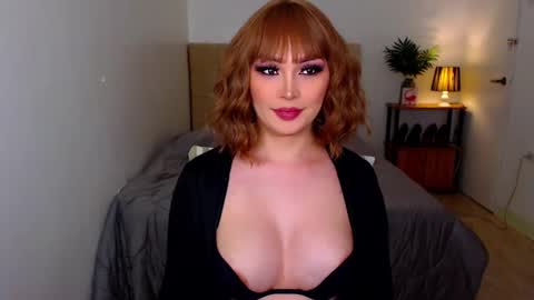 UR ULTIMATE QUEEN SUSSIE BROWN online show from February 3, 2025, 11:42 am