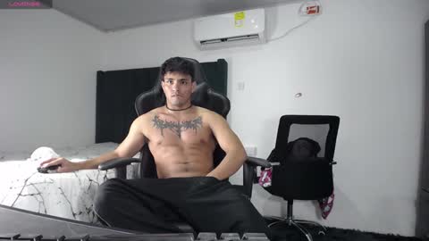  Lei  online show from December 11, 2024, 12:23 am