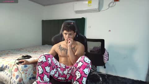  Lei  online show from January 25, 2025, 3:30 am