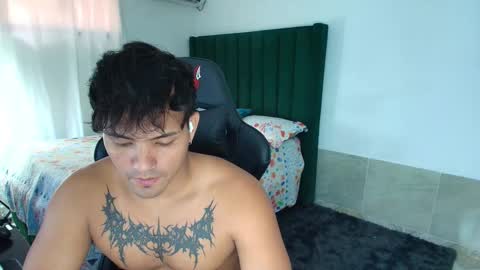  Lei  online show from February 26, 2026, 7:13 pm