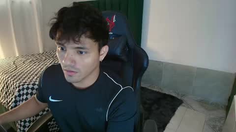 Snapshot of lei_77 chatting on June 3, 2026, 9:31 pm Lei online show from June 3, 2026, 9:31 pm