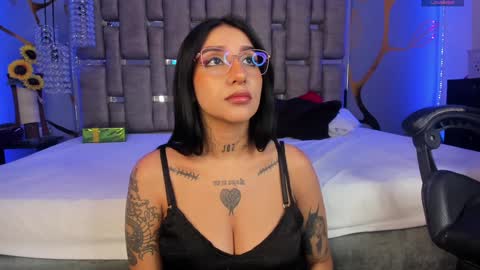 Leia online show from January 5, 2025, 3:00 am