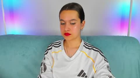 leiawow online show from June 15, 2026, 9:33 am