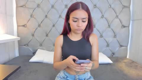 LEIGH ANGELS online show from February 13, 2025, 8:13 pm