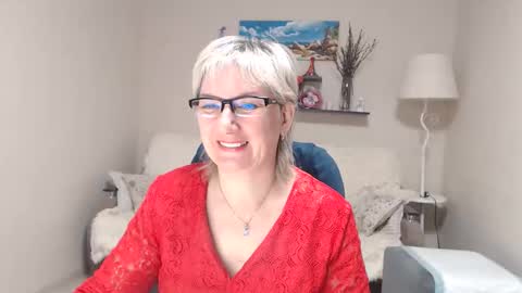 Leila Kinky online show from April 4, 2026, 3:16 am