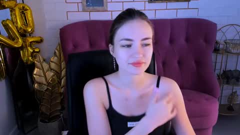 Leila Rai online show from February 28, 2025, 5:04 am