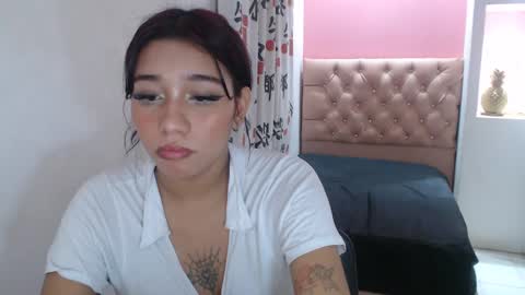 Snapshot of leilasweetxx chatting on January 4, 2025, 9:54 am Mar online show from January 4, 2025, 9:54 am