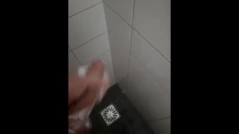 Snapshot of lekkerhard95 chatting on December 2, 2025, 6:58 pm lekkerhard95 online show from December 2, 2025, 6:58 pm