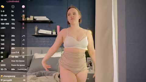 Snapshot of lela_ryan chatting on February 12, 2025, 10:04 pm Lela online show from February 12, 2025, 10:04 pm