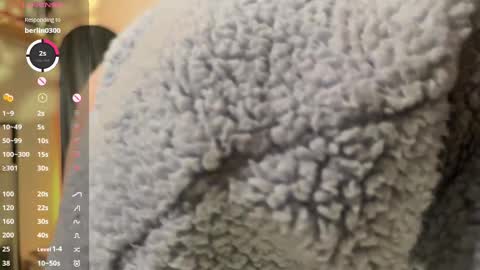 Snapshot of lela_ryan chatting on February 22, 2025, 1:22 am Lela online show from February 22, 2025, 1:22 am