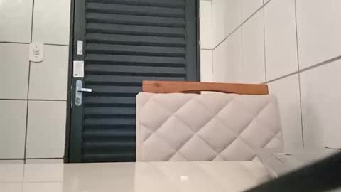 Snapshot of lelefiel chatting on December 29, 2024, 10:56 am Pequeno Urso online show from December 29, 2024, 10:56 am