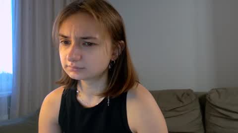 Lelia online show from June 30, 2026, 12:33 am