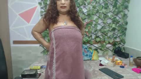 Snapshot of lena_lawson chatting on February 8, 2025, 9:13 am lena_lawson online show from February 8, 2025, 9:13 am