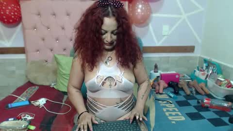 Snapshot of lena_lawson chatting on September 24, 2025, 8:06 am lena_lawson online show from September 24, 2025, 8:06 am