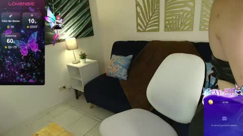 Snapshot of lena_w2 chatting on May 25, 2026, 12:33 pm Lena LOOK MY AMAZON LIST ON MY BIO online show from May 25, 2026, 12:33 pm