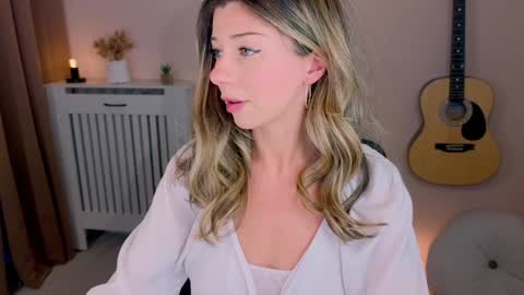 Lena online show from March 31, 2026, 10:37 am