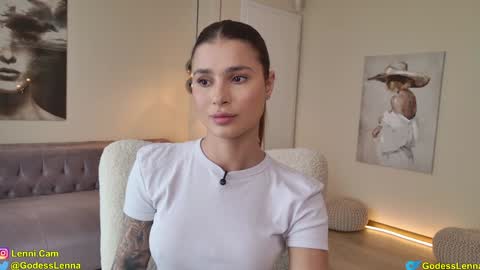 Lenna Goddess online show from March 21, 2026, 7:13 am