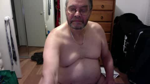 Snapshot of lennyfife chatting on December 9, 2024, 11:04 am Pussylicker online show from December 9, 2024, 11:04 am