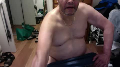 Snapshot of lennyfife chatting on February 5, 2025, 12:27 pm Pussylicker online show from February 5, 2025, 12:27 pm