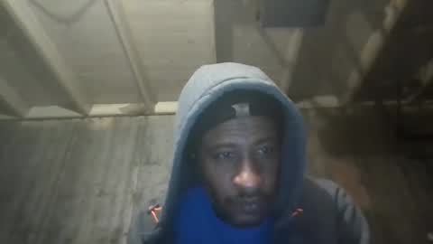 leo199984 online show from March 11, 2025, 2:32 am