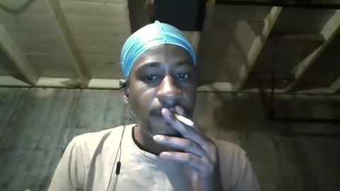 leo199984 online show from September 18, 2025, 2:35 am