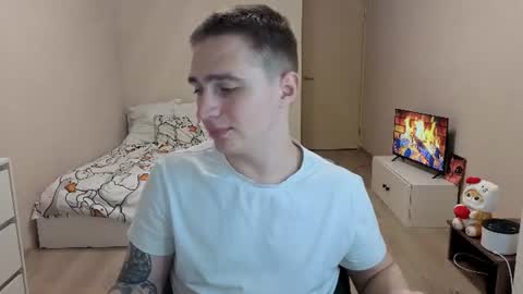 Snapshot of leo__miller chatting on July 7, 2026, 6:34 pm LEO online show from July 7, 2026, 6:34 pm
