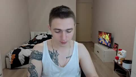 Snapshot of leo__miller chatting on July 10, 2026, 4:42 pm LEO online show from July 10, 2026, 4:42 pm