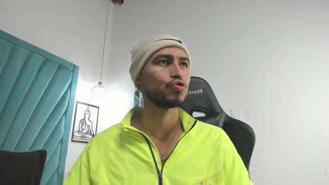 leo_carter1 online show from February 24, 2026, 2:04 pm