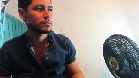 leo_carter1 online show from March 2, 2026, 2:35 pm