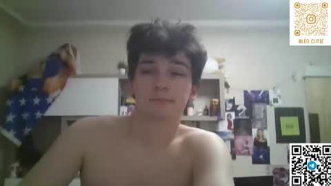 leo_cutie online show from August 1, 2026, 9:46 pm