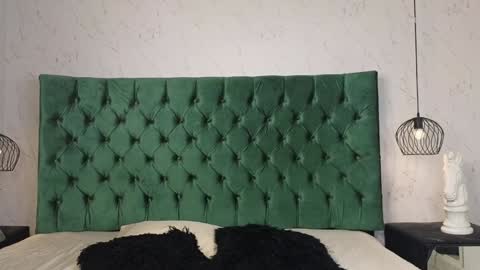 Snapshot of leo_delvey chatting on February 6, 2025, 2:55 am leo online show from February 6, 2025, 2:55 am