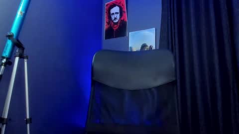 Leo  Diaz online show from February 5, 2025, 5:30 am