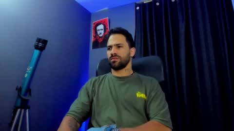 Leo  Diaz online show from March 7, 2025, 2:25 am