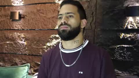 Leo  Diaz online show from September 13, 2025, 1:27 am