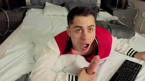 leomonnroe online show from January 15, 2026, 7:17 pm